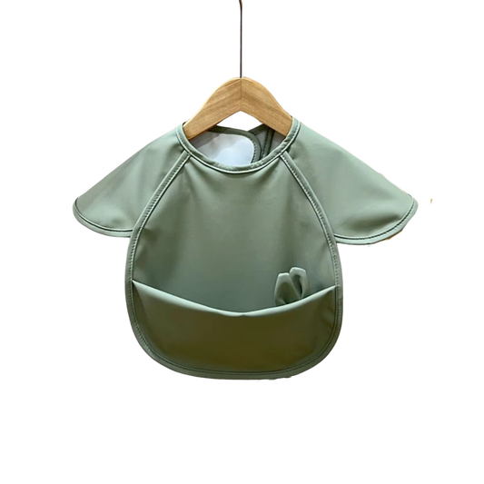 Babero Impermeable Ruffle Sin Mangas (6 meses a 3 años)